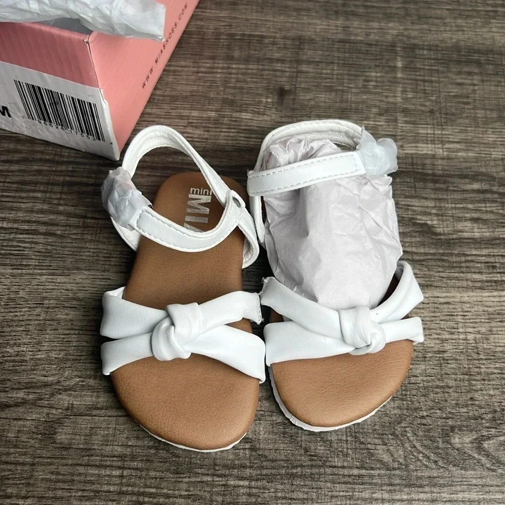 Mini Mia white sandals New with box size 4